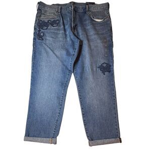 NEW Gap Girlfriend Jeans Cropped Floral Embroidered Mid Rise Stretch Size 31